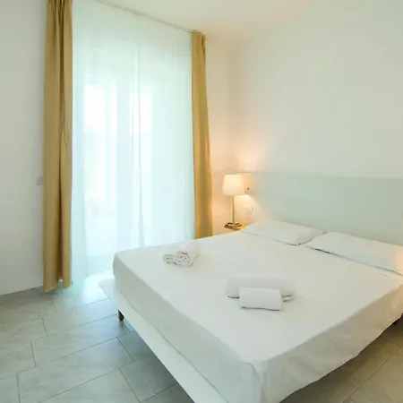 Toscana Charme Apartments Calambrone Exterior photo