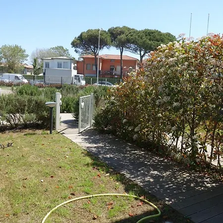 Toscana Charme Apartments Calambrone Exterior photo